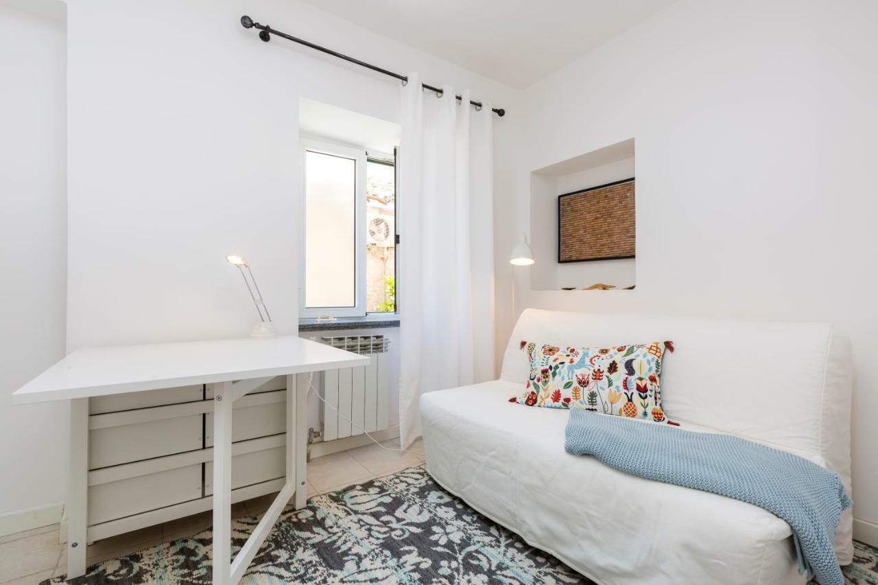 Apartments Antje Veli Losinj Exterior photo